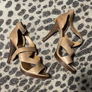 Nine West Strappy Sandals 🌞